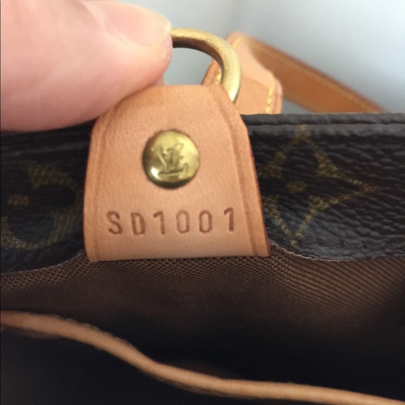 SOLD!! 💯 Authentic Vintage Louis Vuitton Vavin PM - Picture 3 of 8